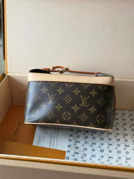 Picture of Louis Vuitton Handbags _SKUfw233314197fw